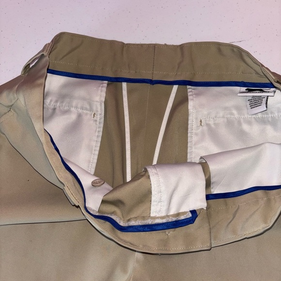 Slazenger Tan Golf Shorts - Picture 11 of 11